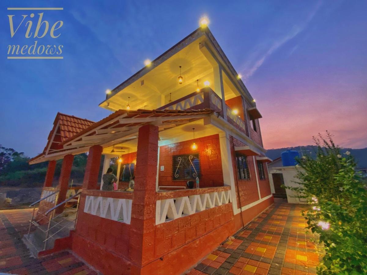 Vibe Meadows Villa With Private Swimming Pool Near Kashid Beach Exterior foto